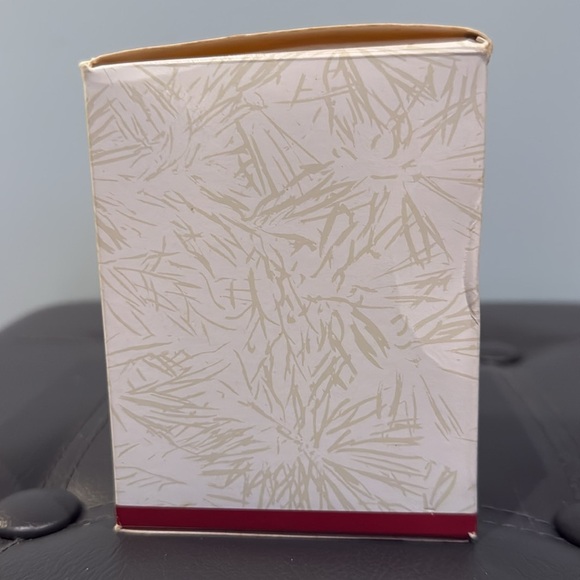 *Vintage* Hallmark | Barbie Keepsake Collector Series Ornament-1996 - Picture 9 of 9